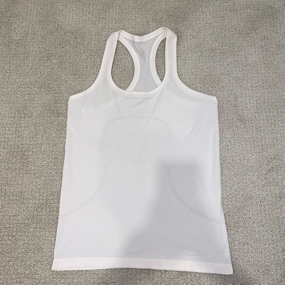 Lululemon Racerback tank top - size 8